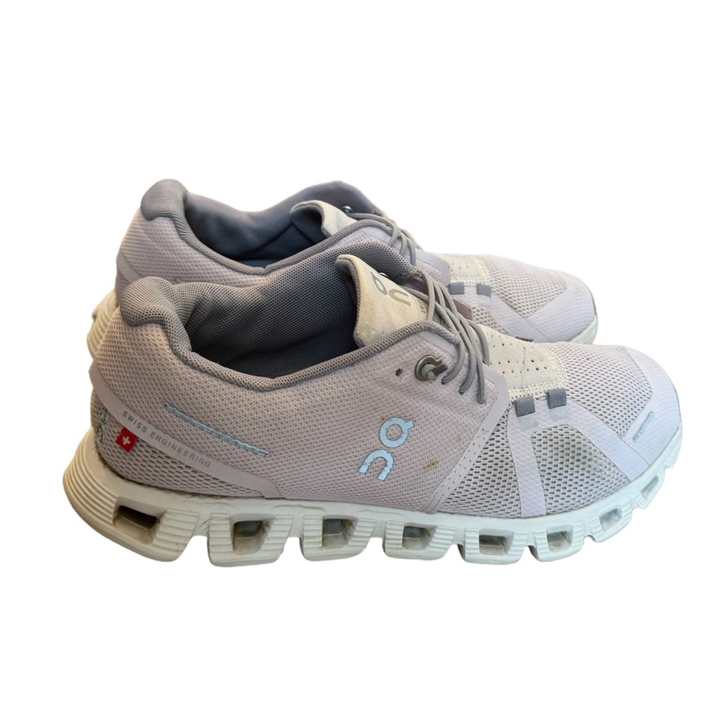Women’s On Running Shoes Size 7